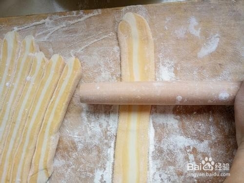 胡萝卜双色蝴蝶面