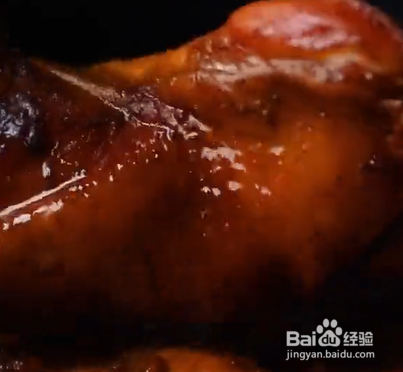如何制作电饭煲焖鸡腿