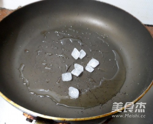 栗子红烧肉的做法