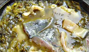 怎么做酸菜鱼—手把手教你做酸菜鱼！