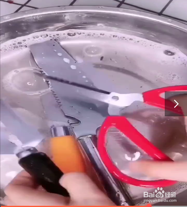 去除刀具锈迹的方法