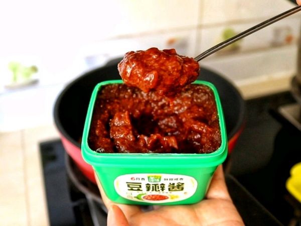 酱香鸡翅刀削面