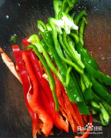 绿“肥”红“瘦”——卷心菜黄瓜“开会”