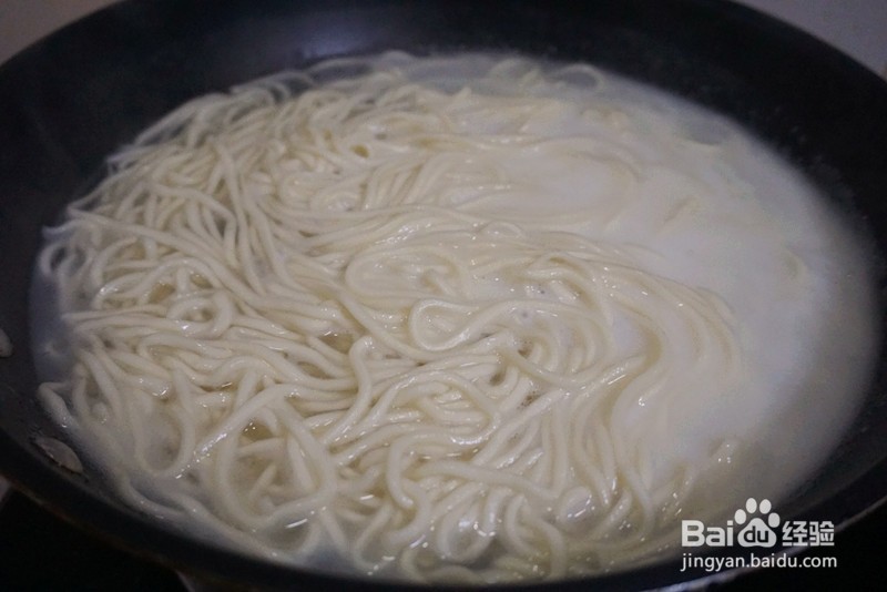 如何制作一份快手炒面