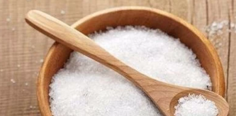 奶茶污渍怎么清洗掉?