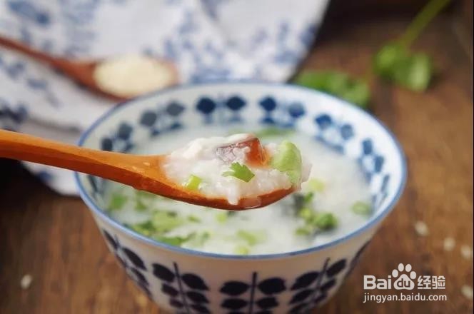 熬粥最重要的是什么?【皮蛋瘦肉粥】