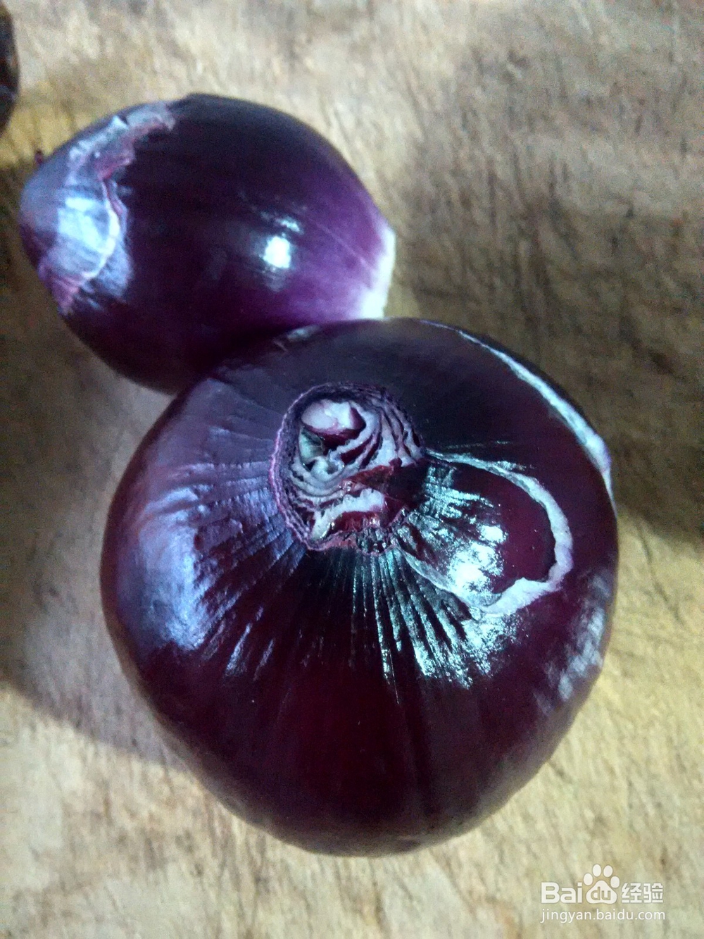 风干肠炒紫洋葱香菜