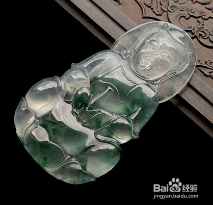 翡翠挂件如何选