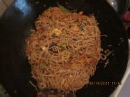 青菜鸡蛋炒细面