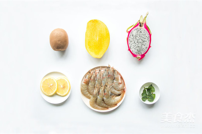 超清新的鲜虾水果沙拉