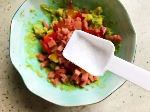 怎么做牛油果拌面