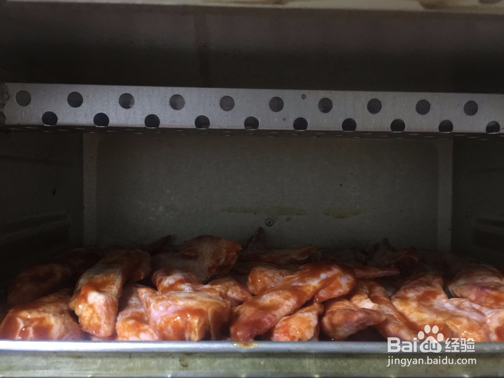 如何自己做奥尔良烤鸡翅