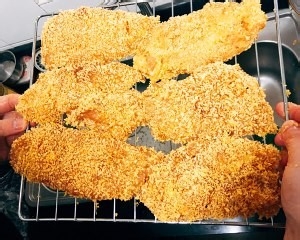 教你怎么做无油烤鸡排（面包糠鸡胸肉）