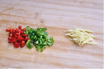 凉拌黑木耳的做法