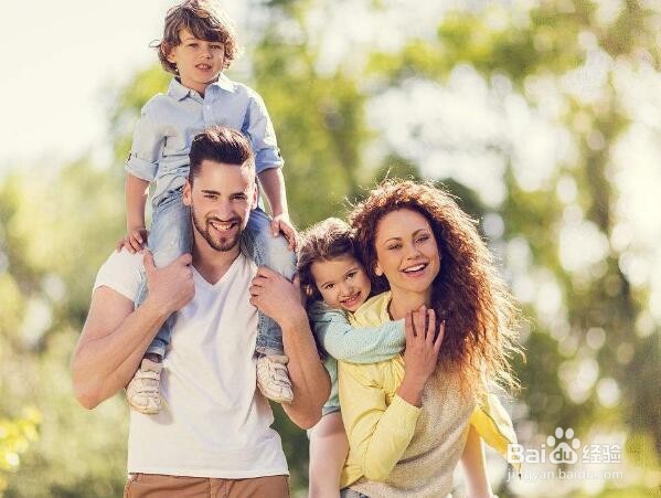 家长如何去引导内向的孩子？