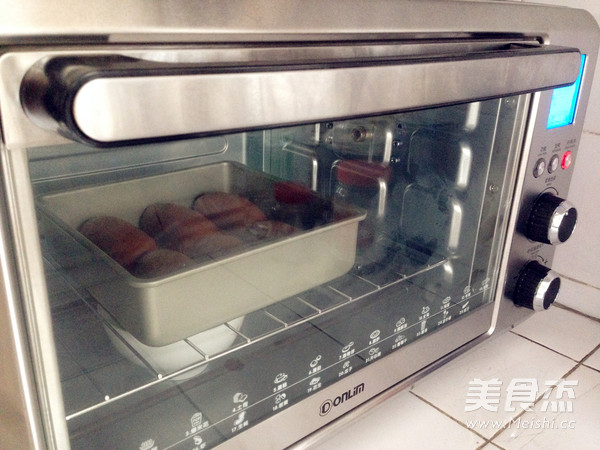 可可味淡奶油面包