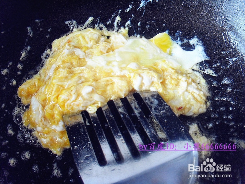 隔夜米饭怎么吃好——墨鱼仔胡萝卜炒饭