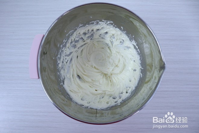 制作可爱的凯蒂卡通饼干