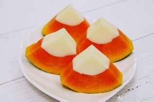 木瓜牛奶冻微波炉版、材料极简）