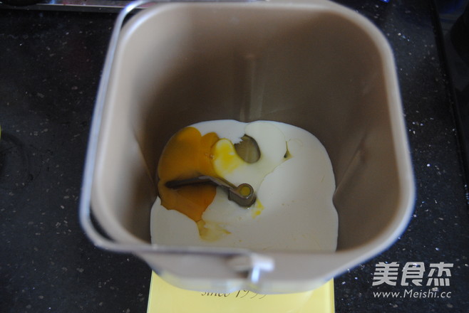 超软淡奶油面包