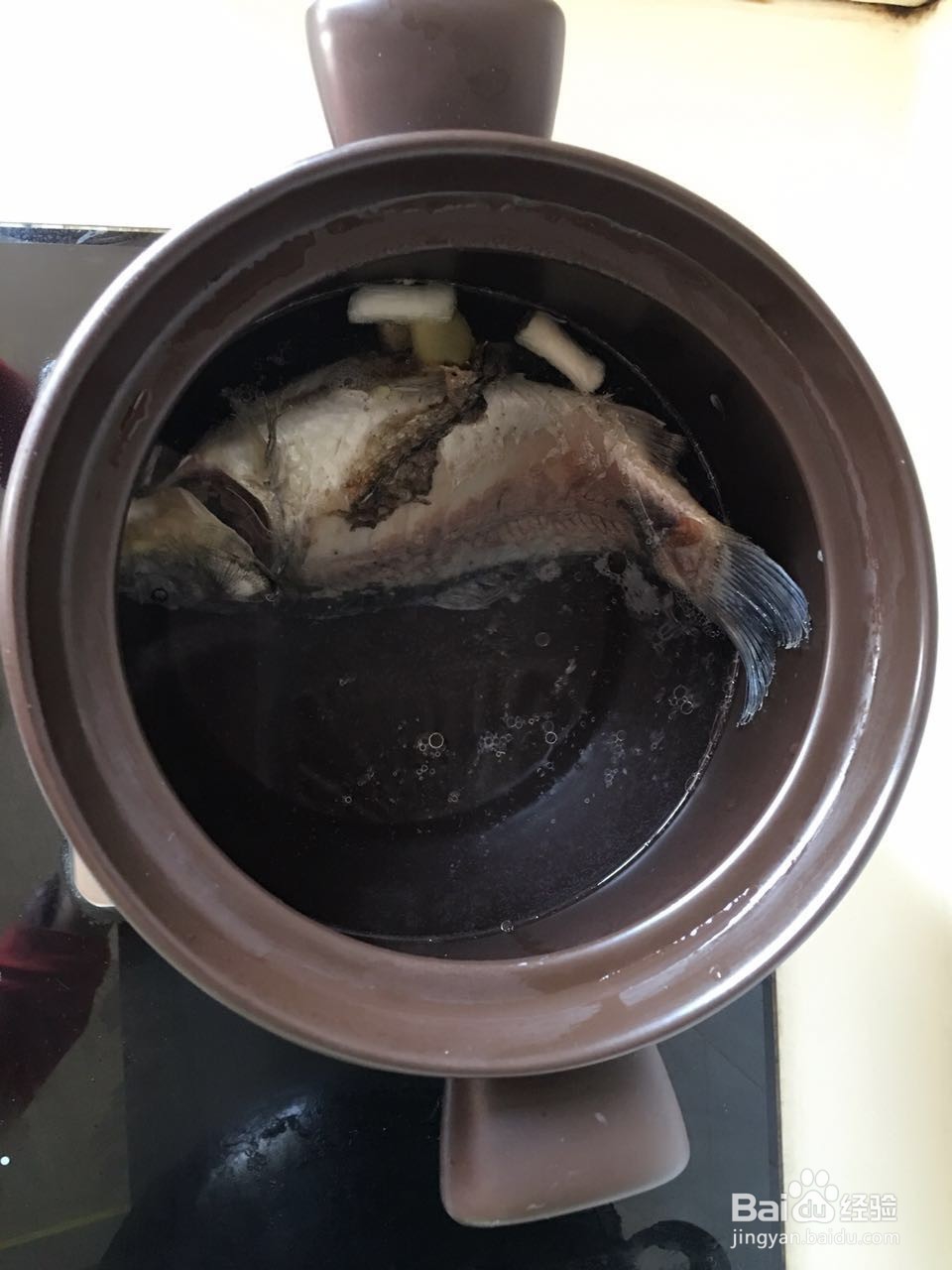 老少皆宜的鲫鱼汤