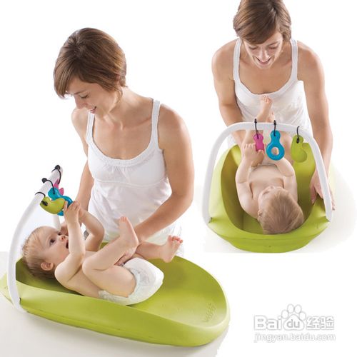 婴儿打嗝怎么办