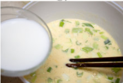 如何做葱花鸡蛋早餐饼