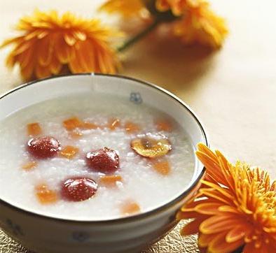 6种美白祛斑养颜粥