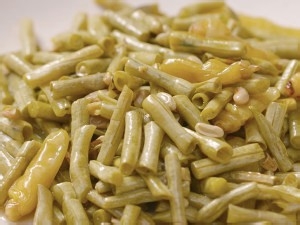 好吃到哭的酸豆角焖小公鸡