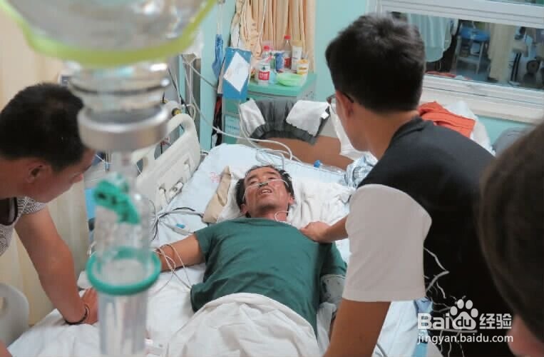 如何帮助中毒的人