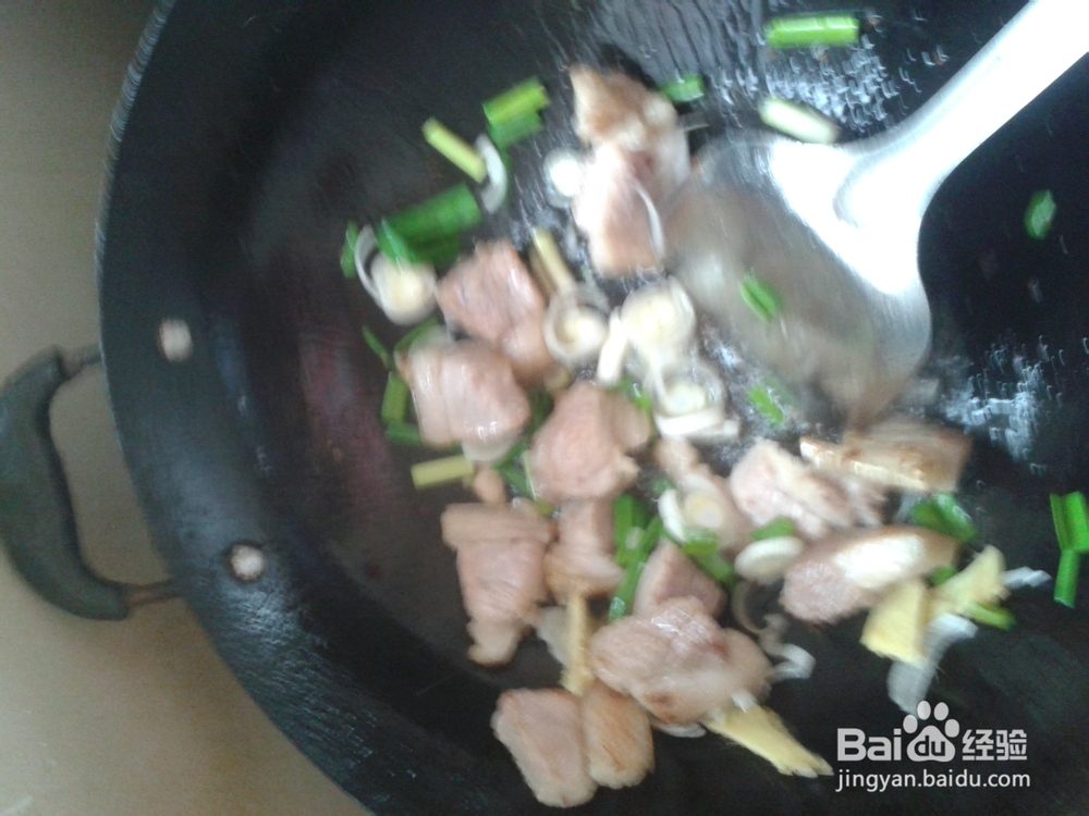 干锅包菜的家常做法