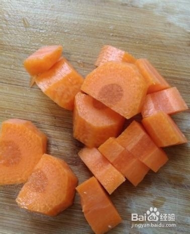 莲藕排骨汤--美食教程