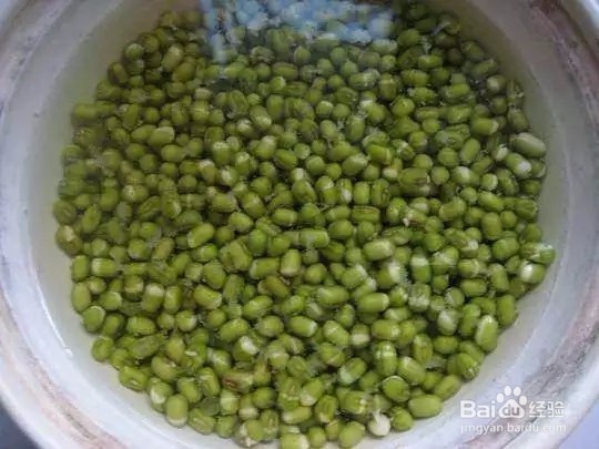 煮绿豆汤绿豆太硬煮不烂怎么办？