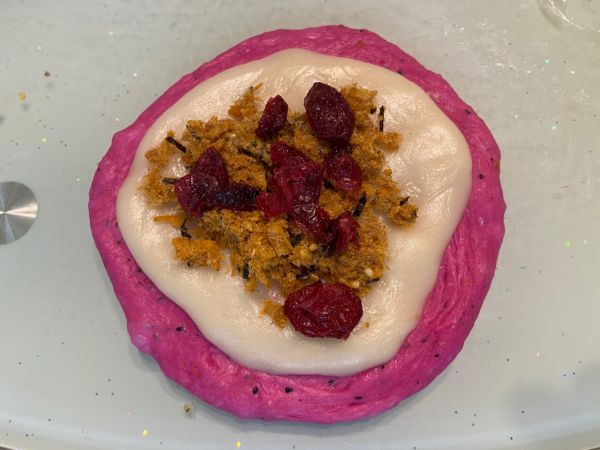 火龙果麻薯肉松软欧包