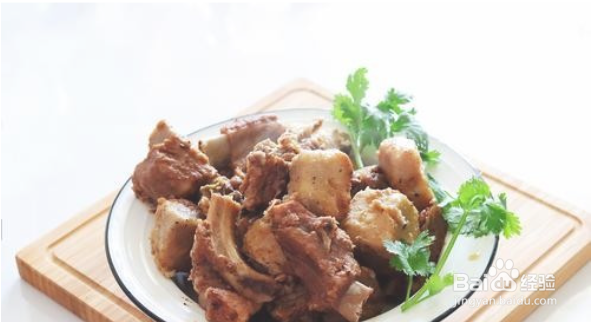 红烧芋头炖排骨