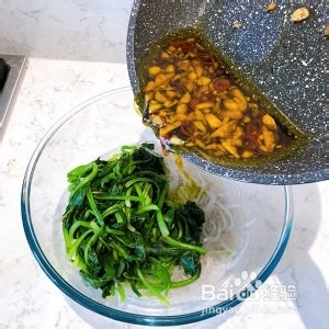 教你做凉拌粉丝菠菜