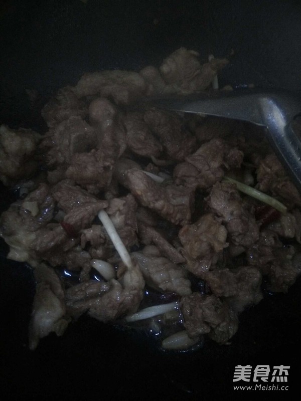 红烧羊肉的做法