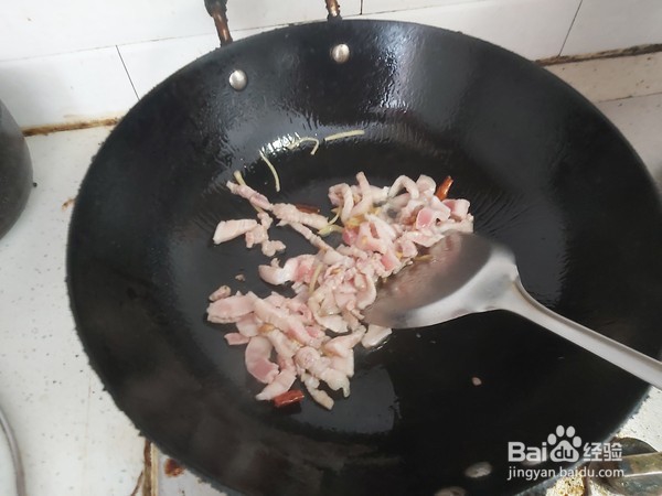 如何制作尖椒土豆丝