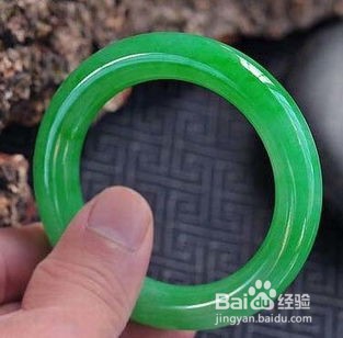 翡翠手镯如何鉴定真假