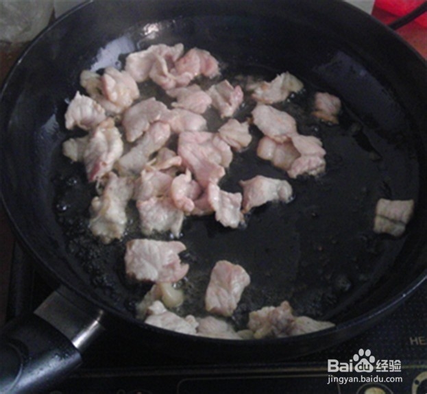 芹菜炒肉的做法