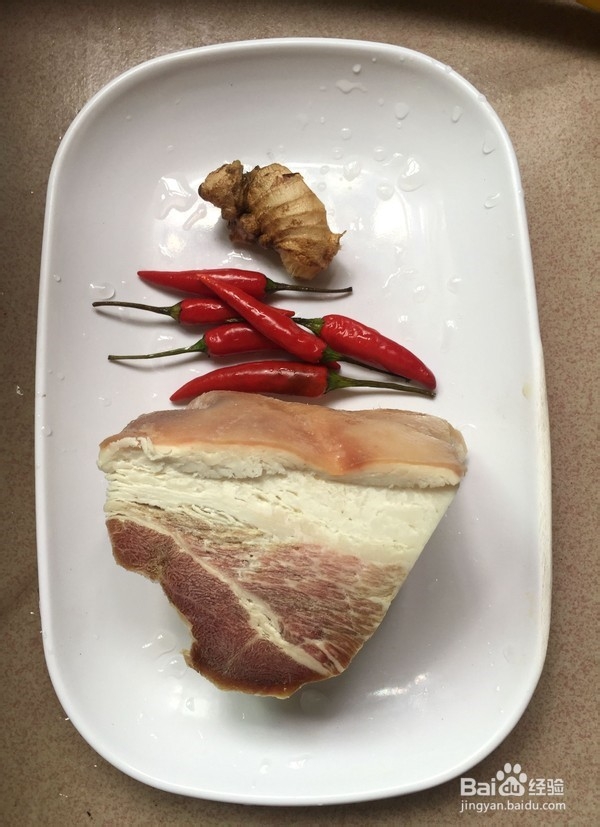 干豆角炒腊肉的做法