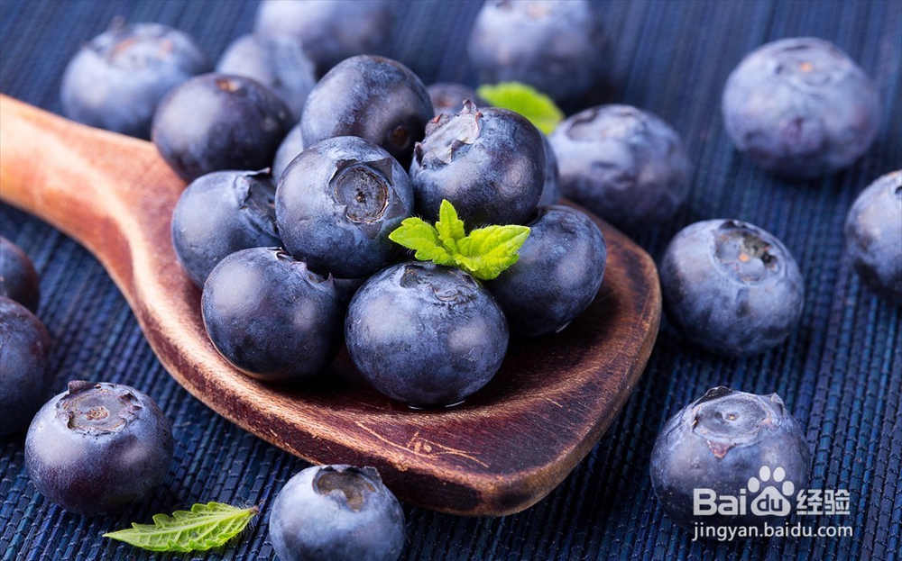 怎么挑选新鲜的蓝莓？