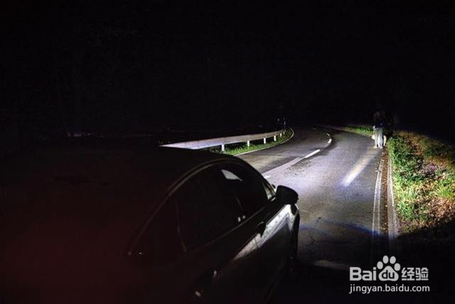 夜晚行车安全驾驶技巧有什么需要注意的