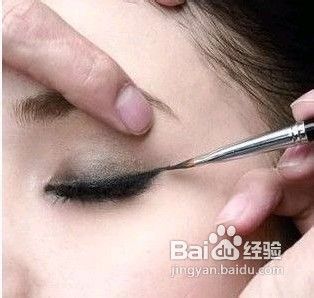 画眼线的技巧-画眼线的注意事项