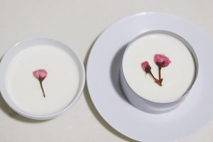 樱花酸奶慕斯的做法