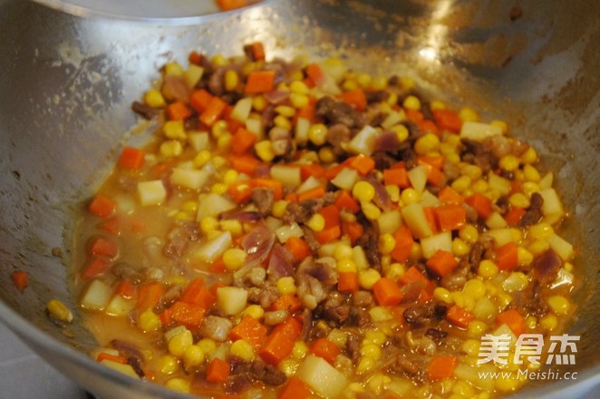 绿咖喱菊花羊肉饭