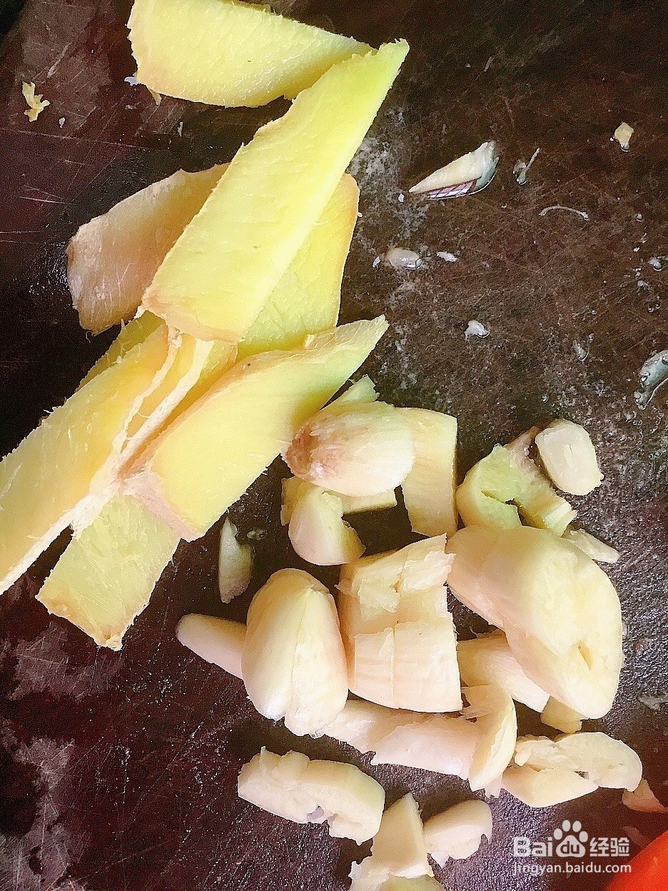 荷兰豆炒胡萝卜的做法