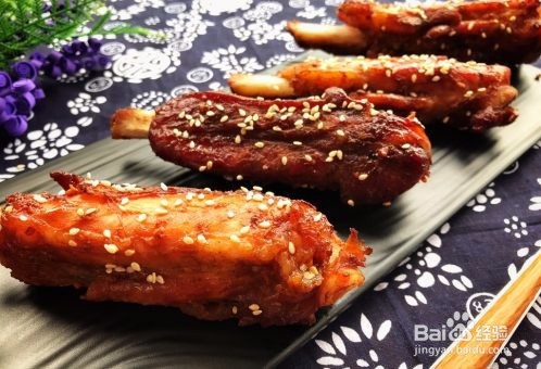 蒜香手抓骨是如何做的？家常教程烤箱版