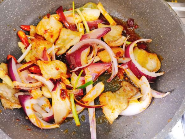 川味干锅土豆五花肉