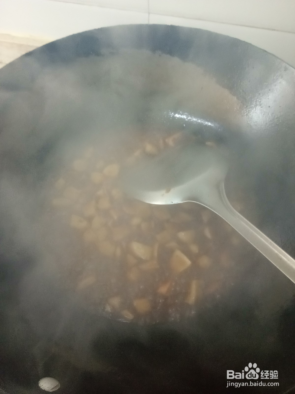 火锅丸子浇汁上海青